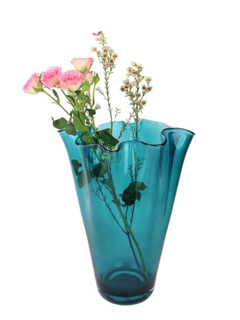Vase en verre ondulé turquoise 2