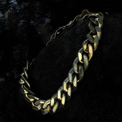 Chunky Floating Physalia Necklace - Brass (gold-plated)
