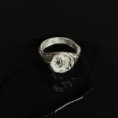 Novenine Tiny Signet Ring - Sterling Silver