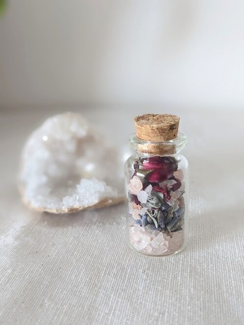 Amour- Spell Jar Quartz Rose