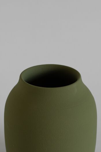 The Island Collection 03 vase Vert olive 5