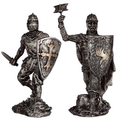 Ornamento da cavaliere combattente con scudo