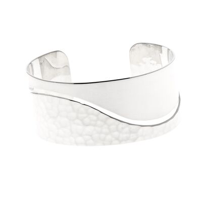 Pulsera brazalete de plata lisa y martillada