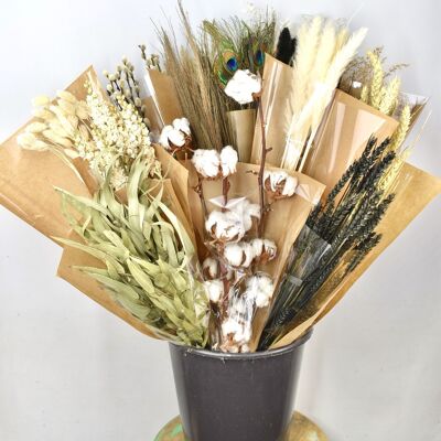 Mix dried flowers - 15 varieties - black / white