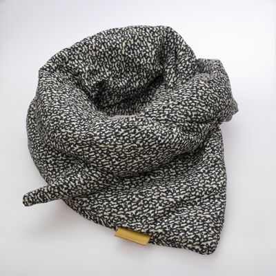 Trellis black duck down scarf