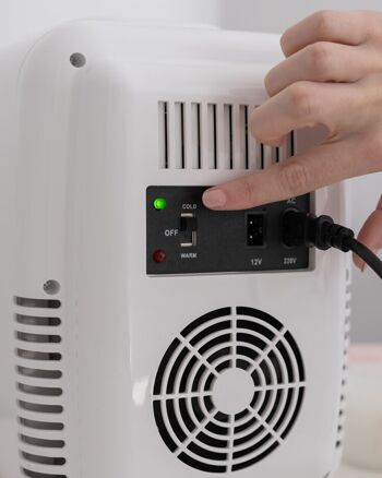 Réfrigérateur portable 4L pour cosmétiques avec fonction chaud et froid blanc 7