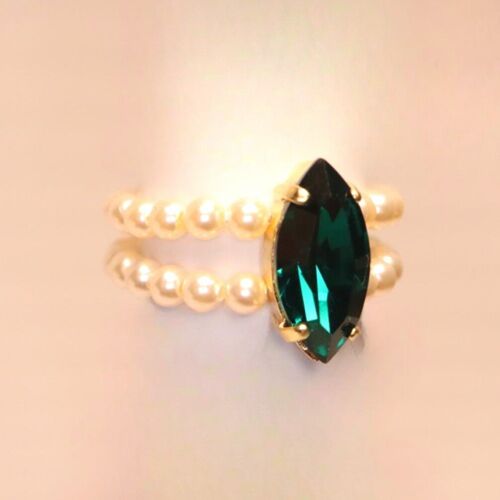 Marquise Family ring - Emerald