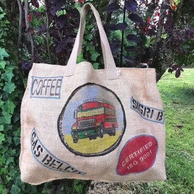 UPCYCLED SHOPPING TOTE