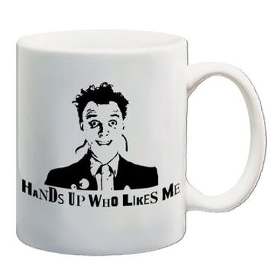 Mug inspiré des jeunes - Hand's Up Who Likes Me