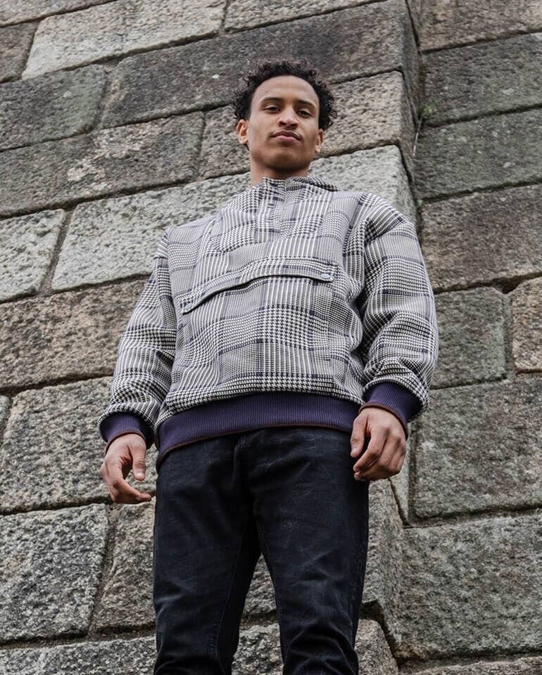 Felpa con cappuccio blu navy