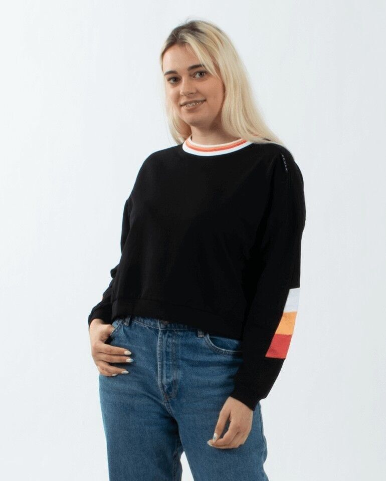 Ritaglio del sudore nero