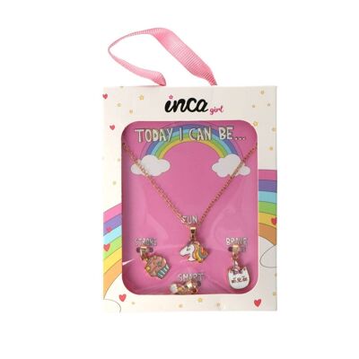 Chaîne dorée avec 4 pendentifs - Collier enfant pour fille