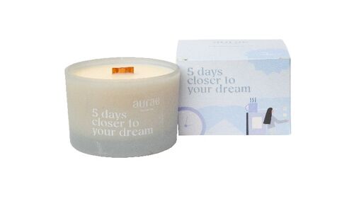 Soy Wax Candle "Closer to Your Dream - 5 Day Challenge" 140 g