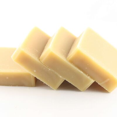 Mild goat's milk soap Bulk without packaging