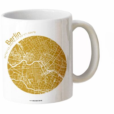 Taza con el mapa de Berlín. dorado