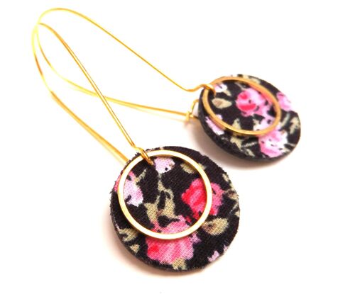 Boucles fleurs liberty sur fond noir