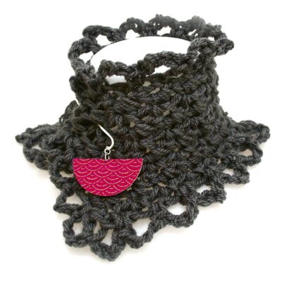 Bohemian collar anthracite gray hand crochet, brass peak, wood