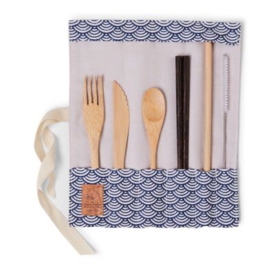 Bamboo cutlery set with chopsticks - blue scales fabric