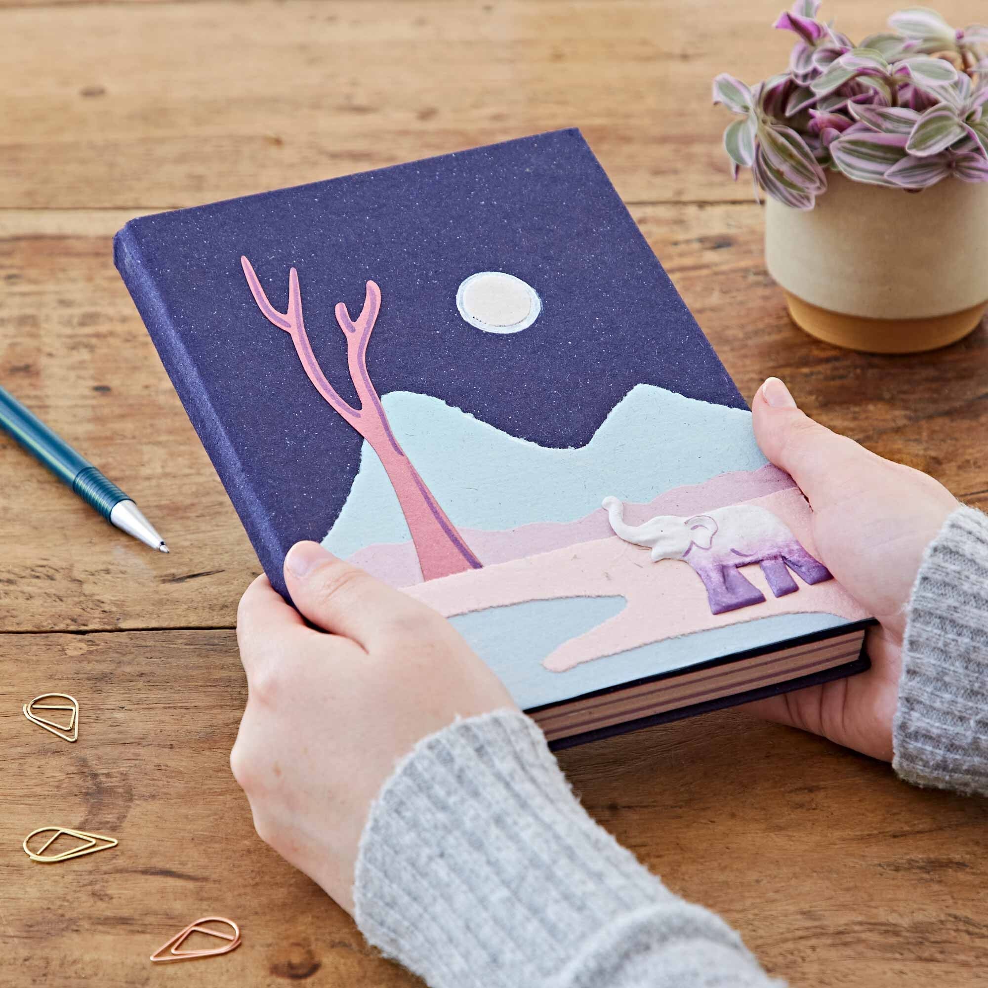 Grand Carnet de Notes Coloré en Bouse d'Eléphant - Bleu