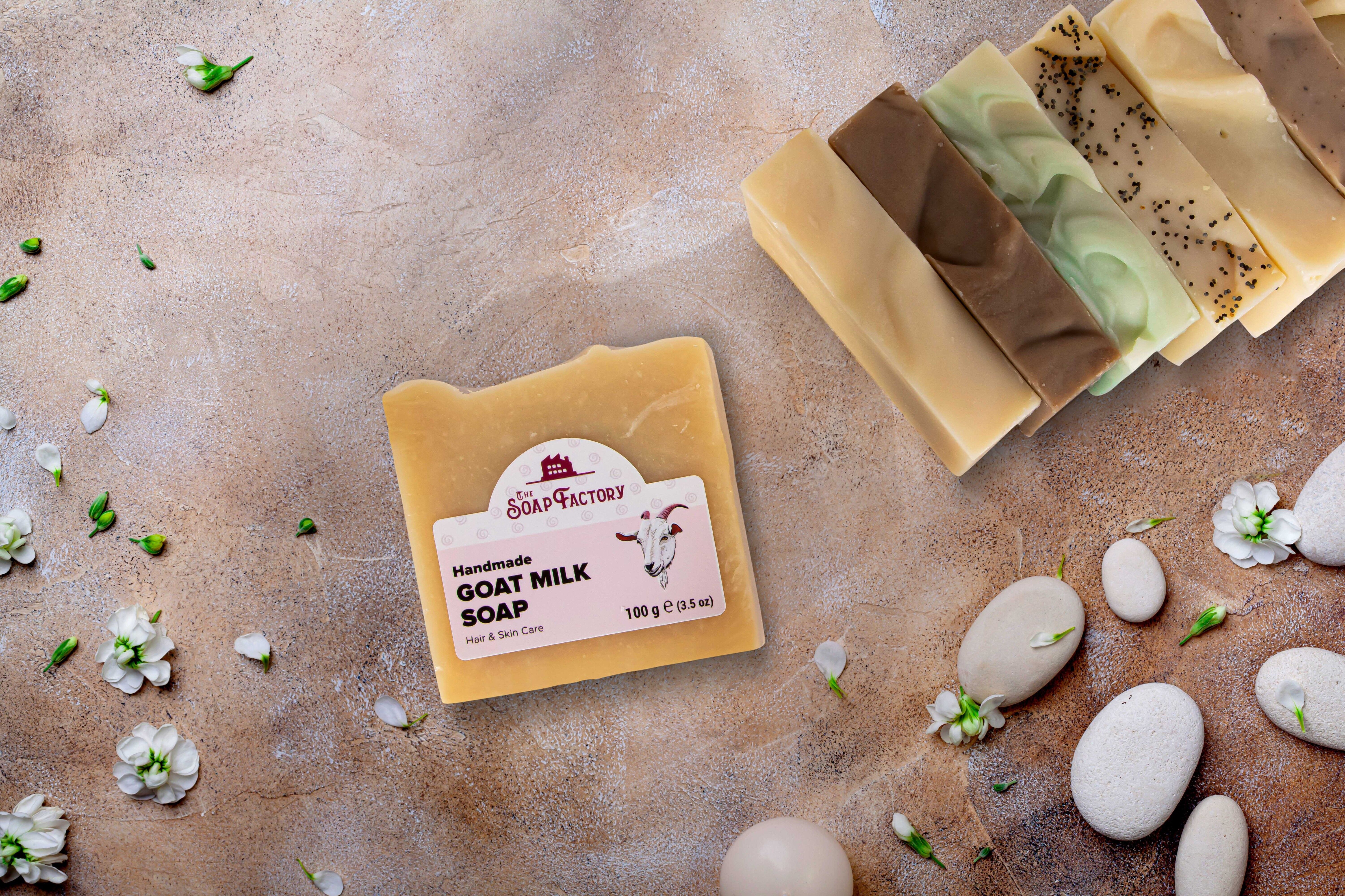 Sapone al LATTE DI CAPRA - Silk Collection - Fatto a mano - La Saponificio - 100 g