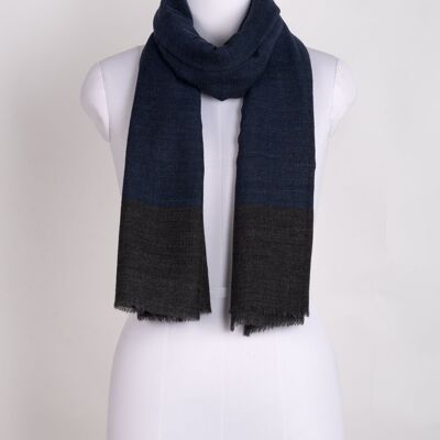 Écharpe en laine à fines rayures avec bordure - Bleu gris