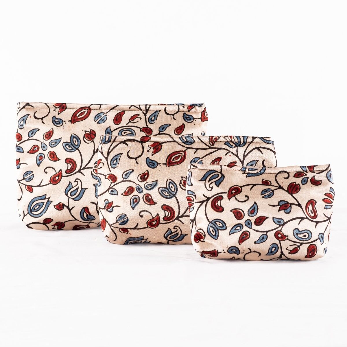 Lot de 3 étuis de voyage en soie à imprimé Hand-Block - Blanc cassé Rouge Bleu Floral