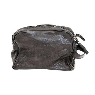 NICOLA leather wash bag black