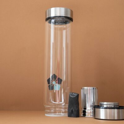 Die 550ml Wasserflasche - Filterwasserflasche mit Aktivkohle