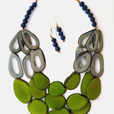 Petala Tagua Necklace - Green and Light Blue