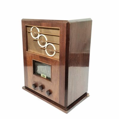 Pathé 6 from 1936: Vintage Bluetooth radio