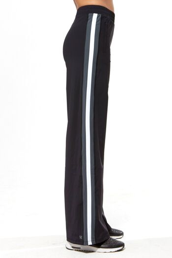 Pantalon large - Noir avec rayures grises et blanches