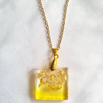 Lily Recycled Resin Necklace - Square