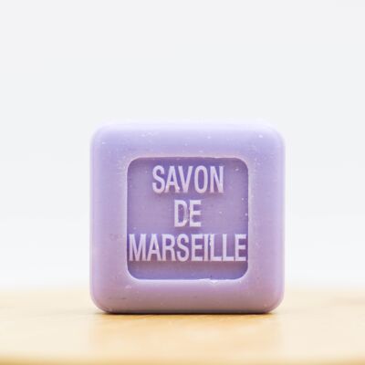 Marseille-Seife mit Lavendel