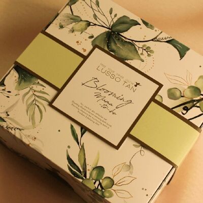 Blooming Mama To Be Love Your Skin Box