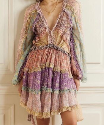 Robe à imprimé fleuri et à volants