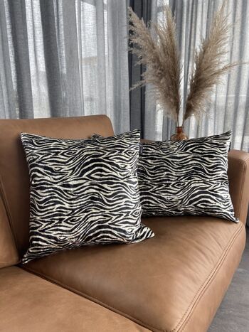 Coussin décoratif noir et blanc Zebra Art 45x45 3
