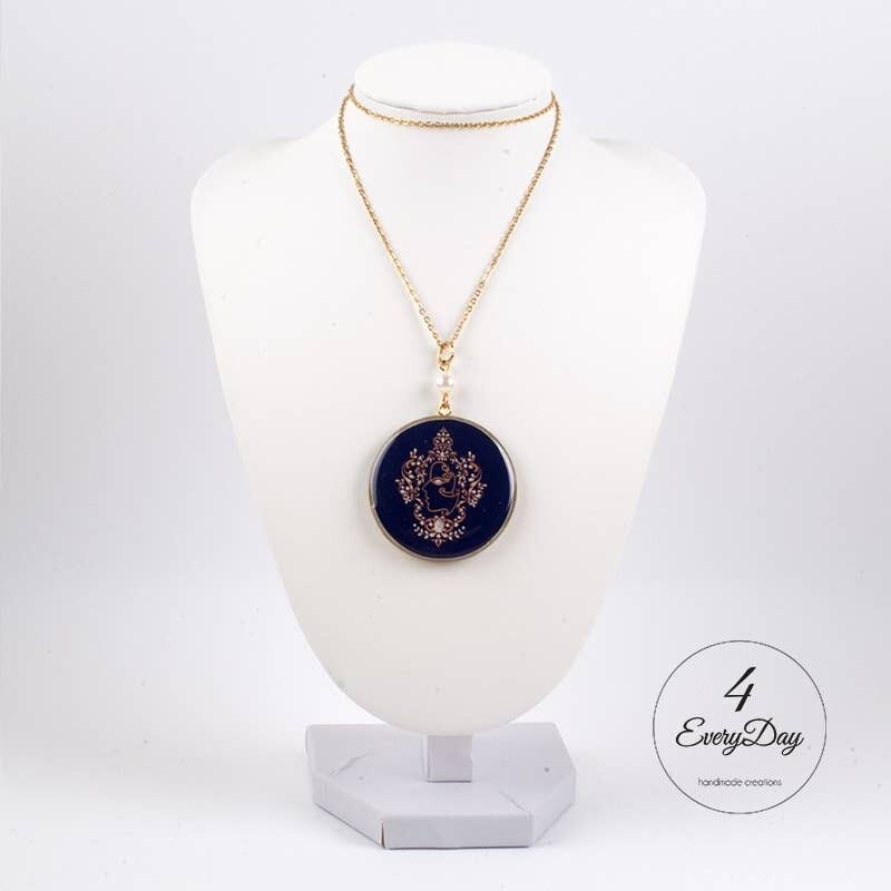 Medaglione : segno zodiacale Vergine