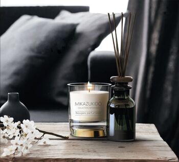 UPPER COLLECTION SCENTED CANDLES - OLIVE WOOD n 46 - 300g coconut wax 5