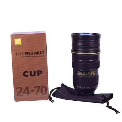 Tazza termica per caffè con obiettivo della fotocamera
