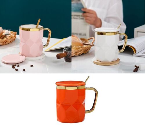 Ceramic mug with lid and spoon, in 3 colors. TK-653