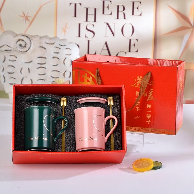 Set mit 2 Keramikbechern