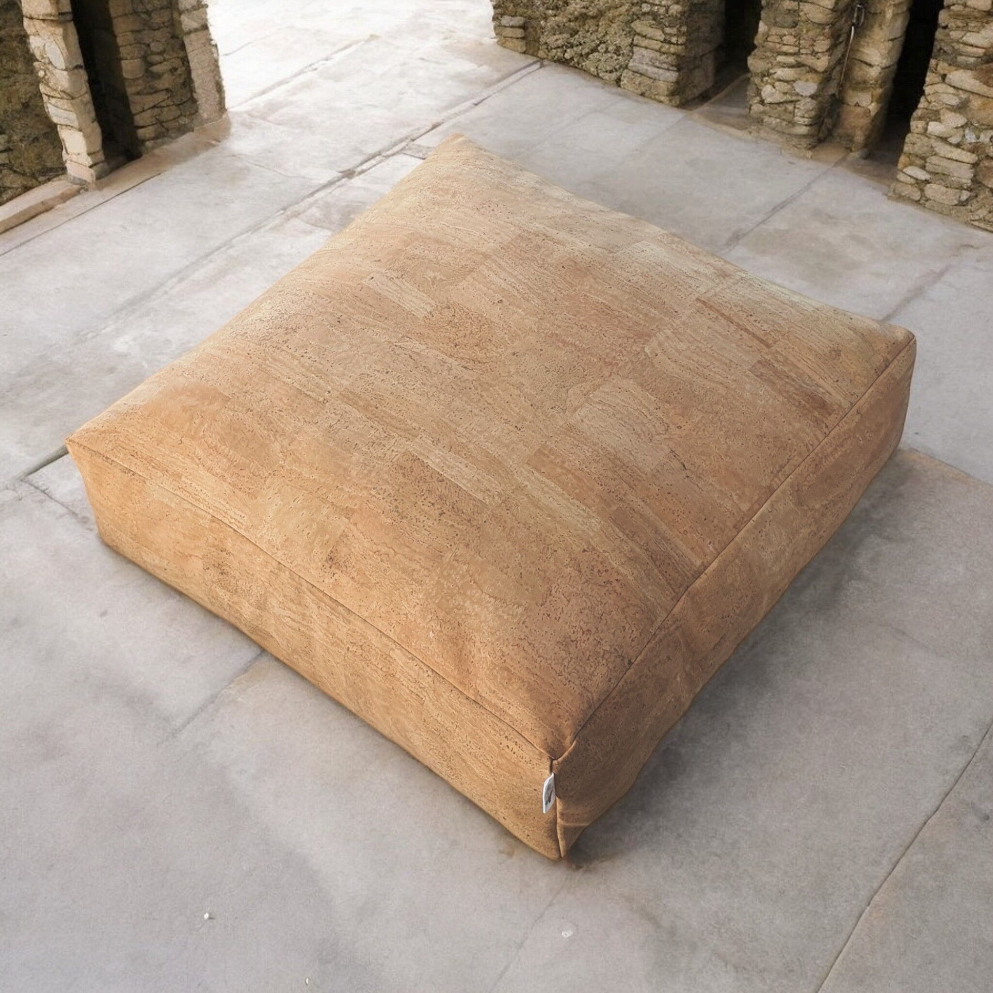 Wabi Pouf – CorkLux-Kollektion