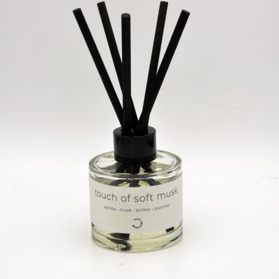 Reed diffuser | Touch of Soft Musk | 100 ml | Earthy Scent
