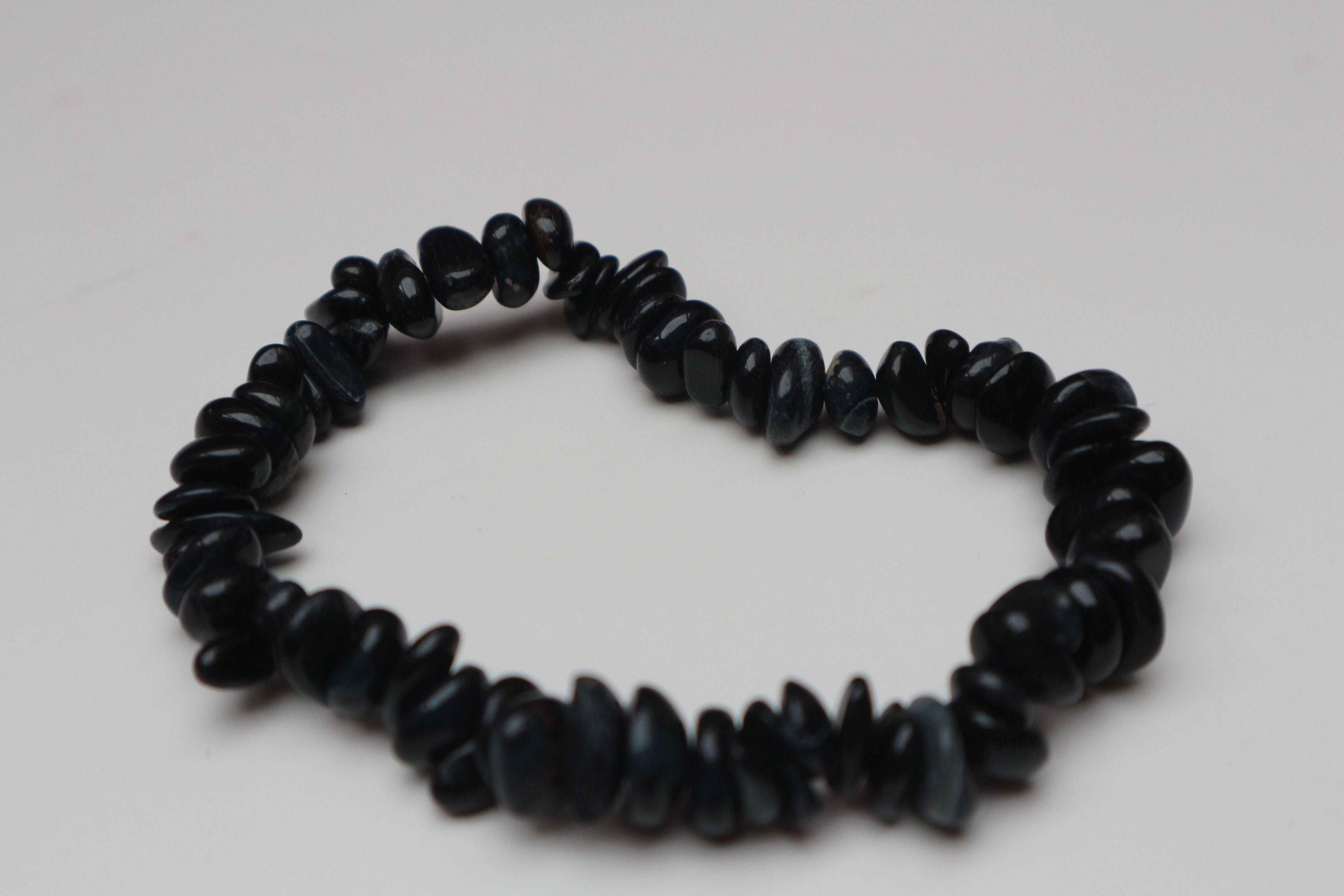 Gespaltenes Armband aus Falkenauge