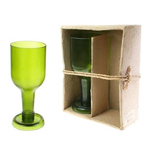 Pack of 2 wine glasses, recycled glass bottles, green (AFR18703)