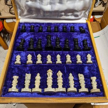 Grand jeu d'échecs (MKS240) 3
