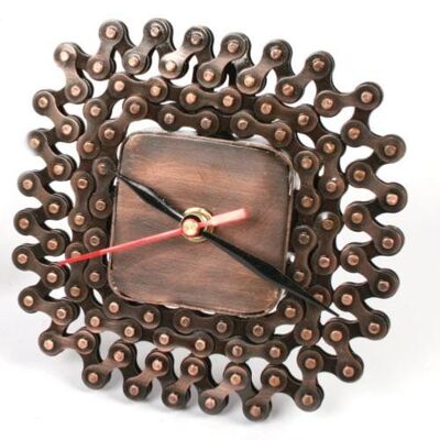 Clock 13x13cm recycled bike chain (NA0115)