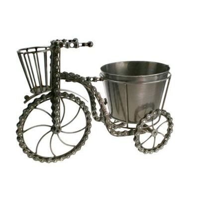 Bicycle plant holder, recycled bike chain (NA19706)