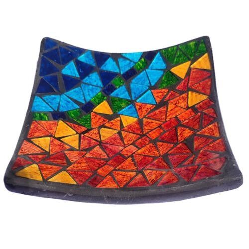 Curved plate, mosaic, 15cm rainbow colours (RM02)