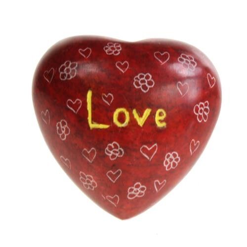 Sentiment pebble heart shape with hearts & flowers, Love, red (TAR2123)